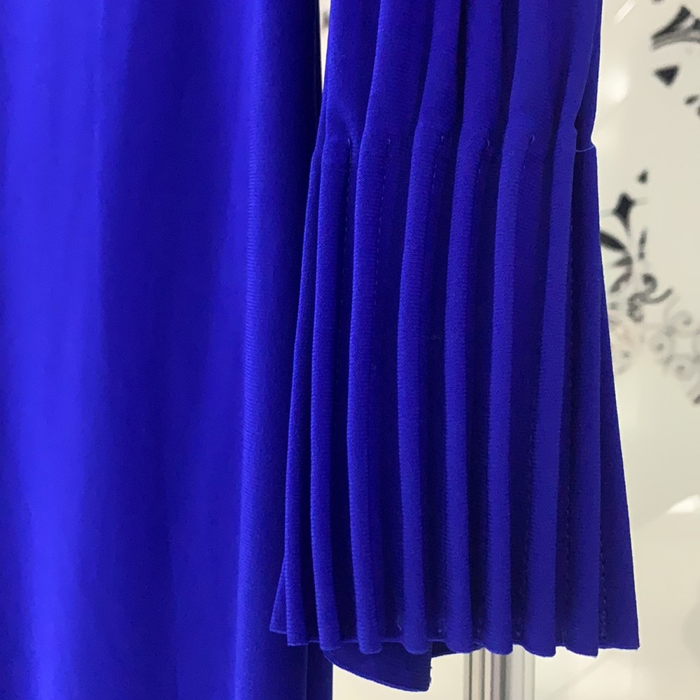 NWT🌸Made in🇨🇦Stunning Royal Blue Long Pleated Sleeves Dress - Picture 5 of 14